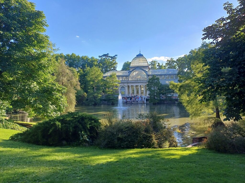 Los 10 Mejores Parques para Perros en Madrid